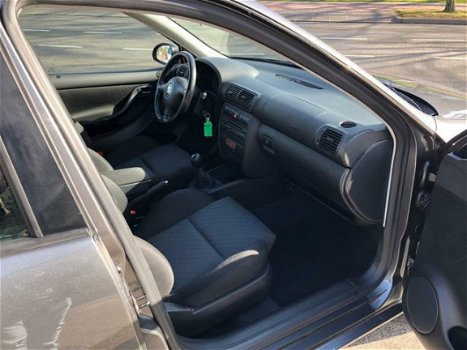 Seat Toledo - 1.6-16V Sport Climatronic APK Sport Edition - 1