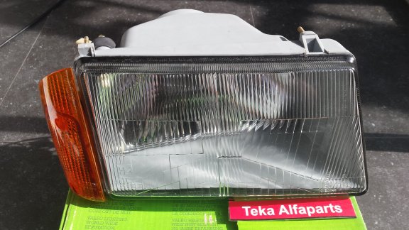 Seat Ronda Koplamp Valeo 029408 H4 Rechts NOS - nr. 1