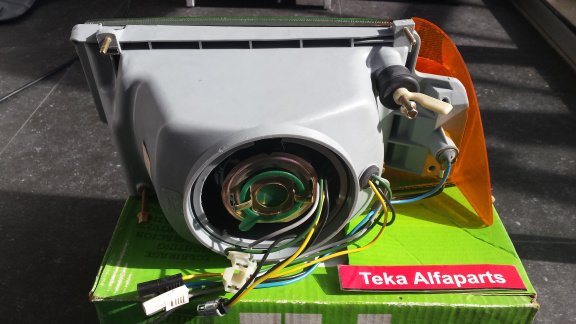 Seat Ronda Koplamp Valeo 029408 H4 Rechts NOS - Afbeelding 5
