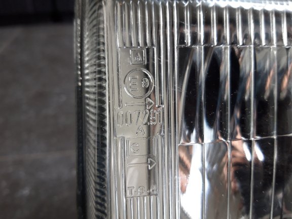 Seat Fura I (81-83) / Fiat 127 Serie 3 (82-83) Koplamp Valeo 029364 Links NOS - Afbeelding 5