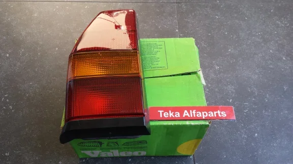 VW Polo II (86C) (81-90) Achterlicht Valeo 061355 Cibie 67615170 Links NOS - 1