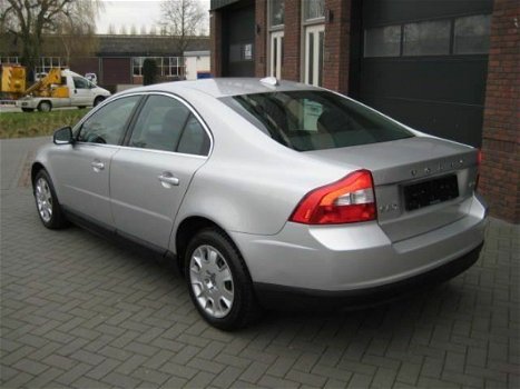 Volvo S80 - 2.5T Geartronic Kinetic 2008 219.000 km nieuwstaat - 1