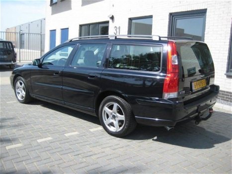 Volvo V70 - 2.4 D5 185pk Edition Comfort geartronic Leer/RTi - 1