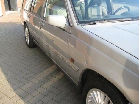 Volvo 960 - 2.5 i 24v Estate Luxury Line Leer - 1