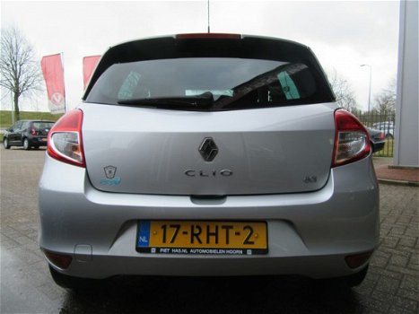 Renault Clio - 1.5 DCI PARISIENNE| 90-PK| 5-Deurs| | AIRCO | CRUISE CONTROL | LM VELGEN | ELEKTRISCH - 1