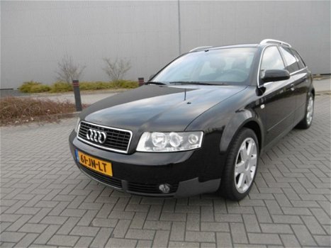 Audi A4 Avant - 1.9 TDI 131 Pk Airco Clima CruiseControl Zwart - 1