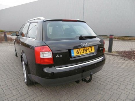 Audi A4 Avant - 1.9 TDI 131 Pk Airco Clima CruiseControl Zwart - 1