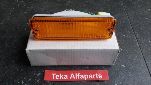 Nissan Micra K10 (85-89) Knipperlicht Indicator Lucid 01-215-1651L Links NOS - 0