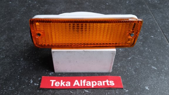 Nissan Micra K10 (85-89) Knipperlicht Indicator Lucid 01-215-1651R Rechts NOS - 1