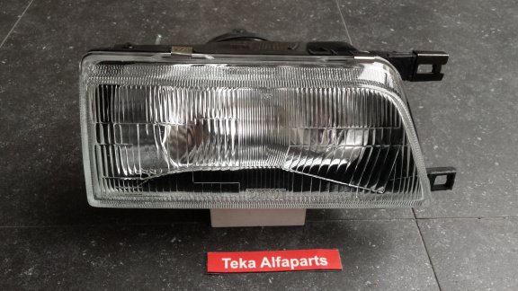 Nissan Pulsar Cherry Sunny (86-89) Koplamp Denji NS713 Rechts NOS - 0