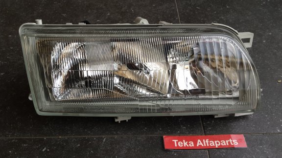 Nissan Primera (90-96) Koplamp Depo 215-1141R Rechts NOS - 0