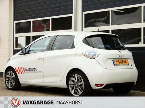 Renault Zoe - Q210 Life Quickcharge 22 kWh (ex Accu) / navigatie / parkeersensoren / cruise control - 1