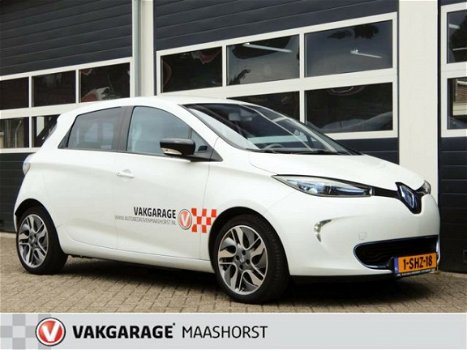 Renault Zoe - Q210 Life Quickcharge 22 kWh (ex Accu) / navigatie / parkeersensoren / cruise control - 1