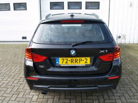 BMW X1 - 1.8i Panodak Leder Navi Xenon MPakket Mooi - 1