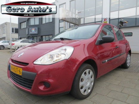 Renault Clio - 1.2 SPECIAL LINE 5 deurs navigatie - 1