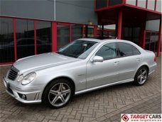 Mercedes-Benz E-klasse - 63 AMG E63 AMG 6.2L V8 514HP netto Eur.14000 E63 AMG 6.2L V8 514HP netto Eu