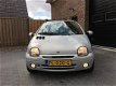 Renault Twingo - 1.2 AUTHENTIQUE Airco | Centrale vergrendeling | Lichtmetalen velgen | Winterbanden - 1 - Thumbnail