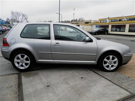 Volkswagen Golf - 1.6-16V Oxford Airco/cruise control - 1