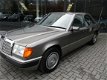 Mercedes-Benz E-klasse - 230 E, 75000KM, 1e eigenaar, 1e lak, Dealer onderhouden - 1 - Thumbnail