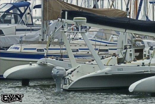 Grainger TR 10 Trimaran - 8