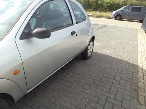 Ford Ka - 1.3 futura 2 44kW airco - 1