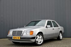 Mercedes-Benz 200-serie - 200-500 (W124) 200 E / ORG. NL AUTO MET SLECHTS 84000 KM