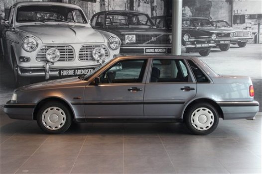 Volvo 460 - 1.8i GLE - 1