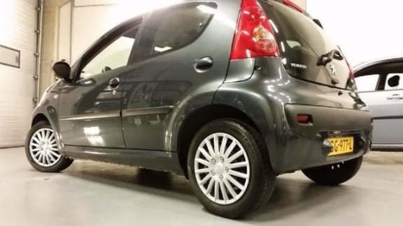 Peugeot 107 - 1.0-Airco/Elektra pakket/Nw Apk/Garantie - 1