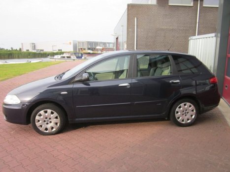 Fiat Croma - 1.8-16V ACTIVE TREKHAAK/AIRCO/CDV/ELEKTR. RAMEN - 1