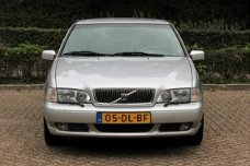 Volvo V70 - 2.4 170PK Europa Plus / Leer / Sportvelgen