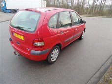 Renault Scénic - 1.6-16V RXE