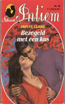 Erin St. Claire (= Sandra Brown) - Bezegeld met een kus / Silhouette Intiem nr 74