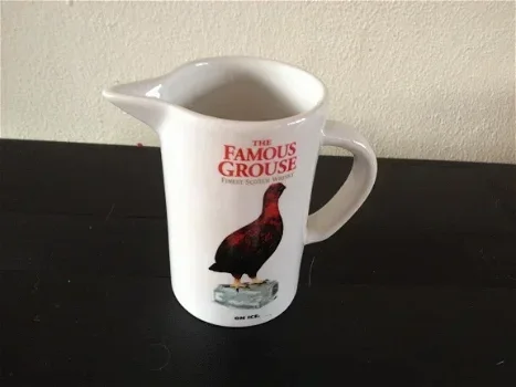 Famous Grouse Whiskey waterkan (waterjug) on ice - 0