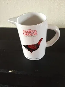 Famous Grouse Whiskey waterkan (waterjug) perfectly balanced