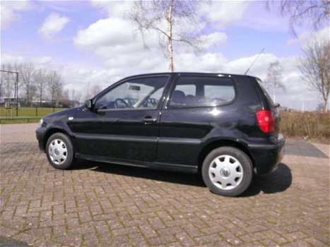 Volkswagen Polo - 1.4 - 1