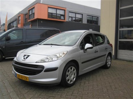 Peugeot 207 SW - 1.4 XR 131463 km met nap - 1