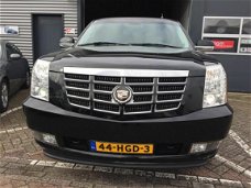 Cadillac Escalade - 6.2 V8 Elegance vol optie leer xenon schuifdak dvd's navigatie achteruit camera