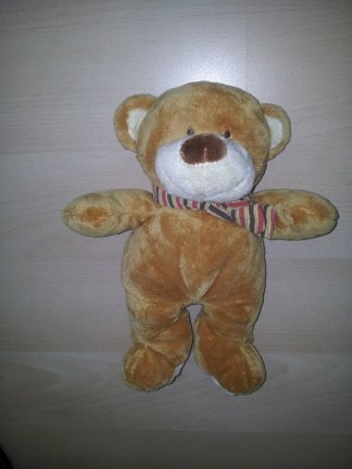 + 705 Nicotoy beer met sjaaltje 24cm - nr. 1
