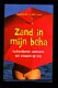 Zand in mijn beha - red. Jennifer L. Leo - 1 - Thumbnail