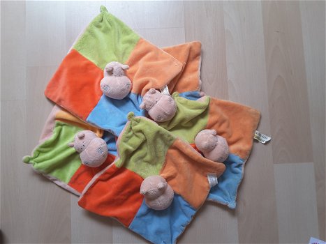 + 244 Nijlpaard Eddy Toys Zeeman‏ beer hond tutdoek dou dou - 1