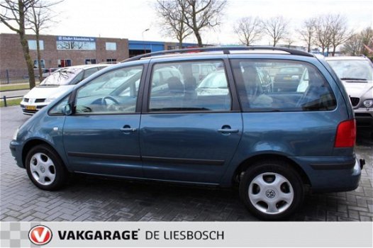 Volkswagen Sharan - 1.8 Turbo Comfortline , Automaat , Navi door inruil verkregen vaste meenem prijs - 1