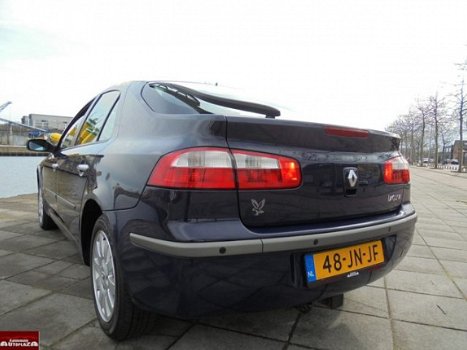 Renault Laguna - 1.8-16V Dynamique, youngtimer, Nieuwstaat - 1