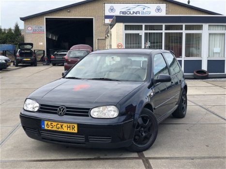 Volkswagen Golf - Stuurbkr/Airco/Nieuwe APK/1.6-16V Comfortline - 1