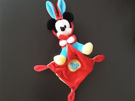 +1453 Disney Nicotoy Micky Mouse met knuffeldoekje R - 1