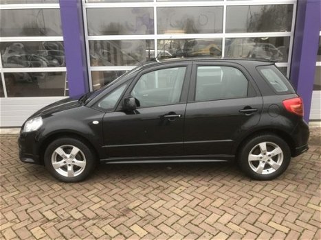 Suzuki SX4 - 1.6 Executive - 1