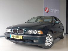 BMW 5-serie - 540i Executive, Automaat, Leer, 287pk V8