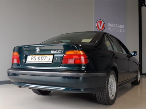 BMW 5-serie - 540i Executive, Automaat, Leer, 287pk V8 - 1
