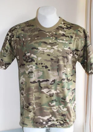 Tshirt met camouflage/leger print - maat M - nr. 1