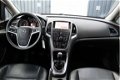 Opel Astra Sports Tourer - 1.7 CDTI BUSINESS + ZWART LEER - NAVI - BLUETOOTH - LM VELGEN-STOELVERW - 1 - Thumbnail