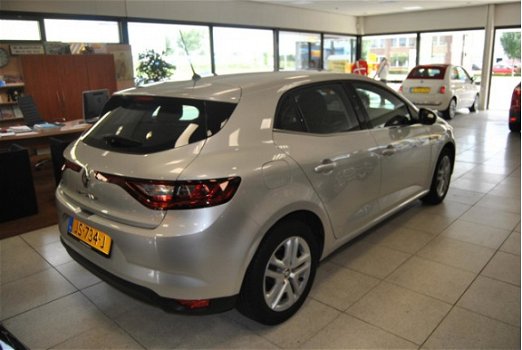 Renault Mégane - 1.2 16V 97KW HB - 1